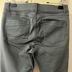 Democracy “Ab Technology”   jeans GRAY Very comfortable waistband